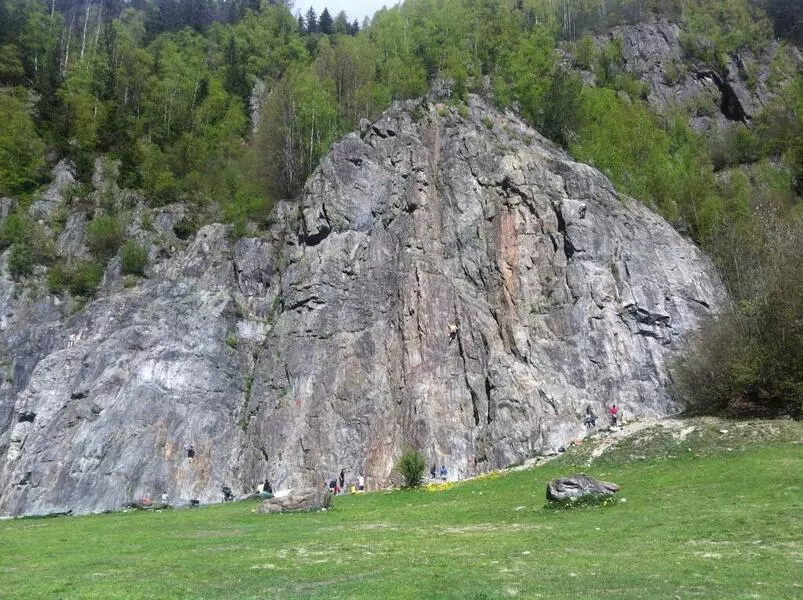 Falaise des Gaillands, Chamonix — initiation escalade