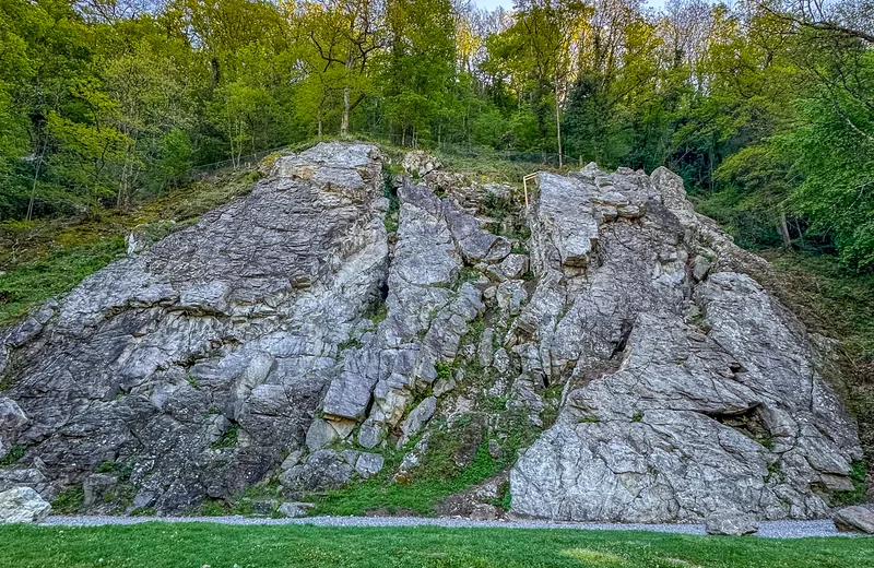 Rocher du Fayet, Saint-Gervais — découverte escalade famille